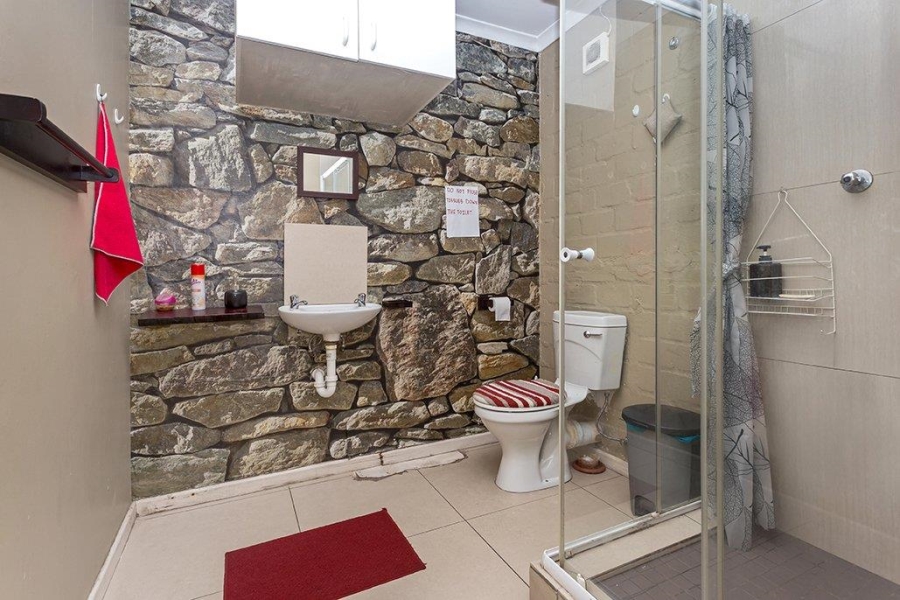 5 Bedroom Property for Sale in West Beach Western Cape